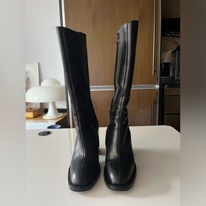 Amazing FREE LANCE Paris black mid calf boots - Re6 at $1199 excellent cond sz 6